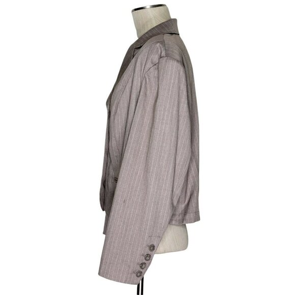 Lane Bryant Blazer Size 18 Beige Pinstripe 3 Button Closure Pockets New - Picture 2 of 7